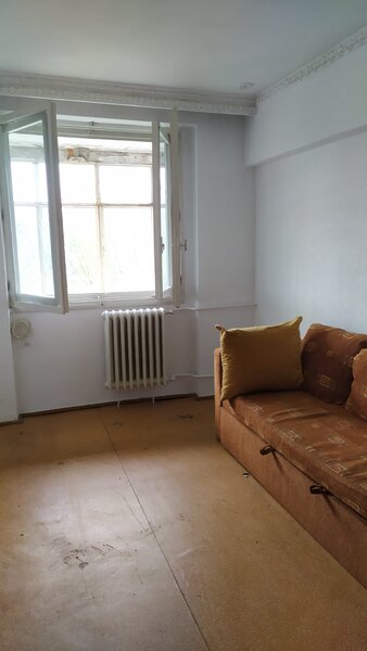 Brancoveanu, Huedin decomandat 3 cam., balcon mare